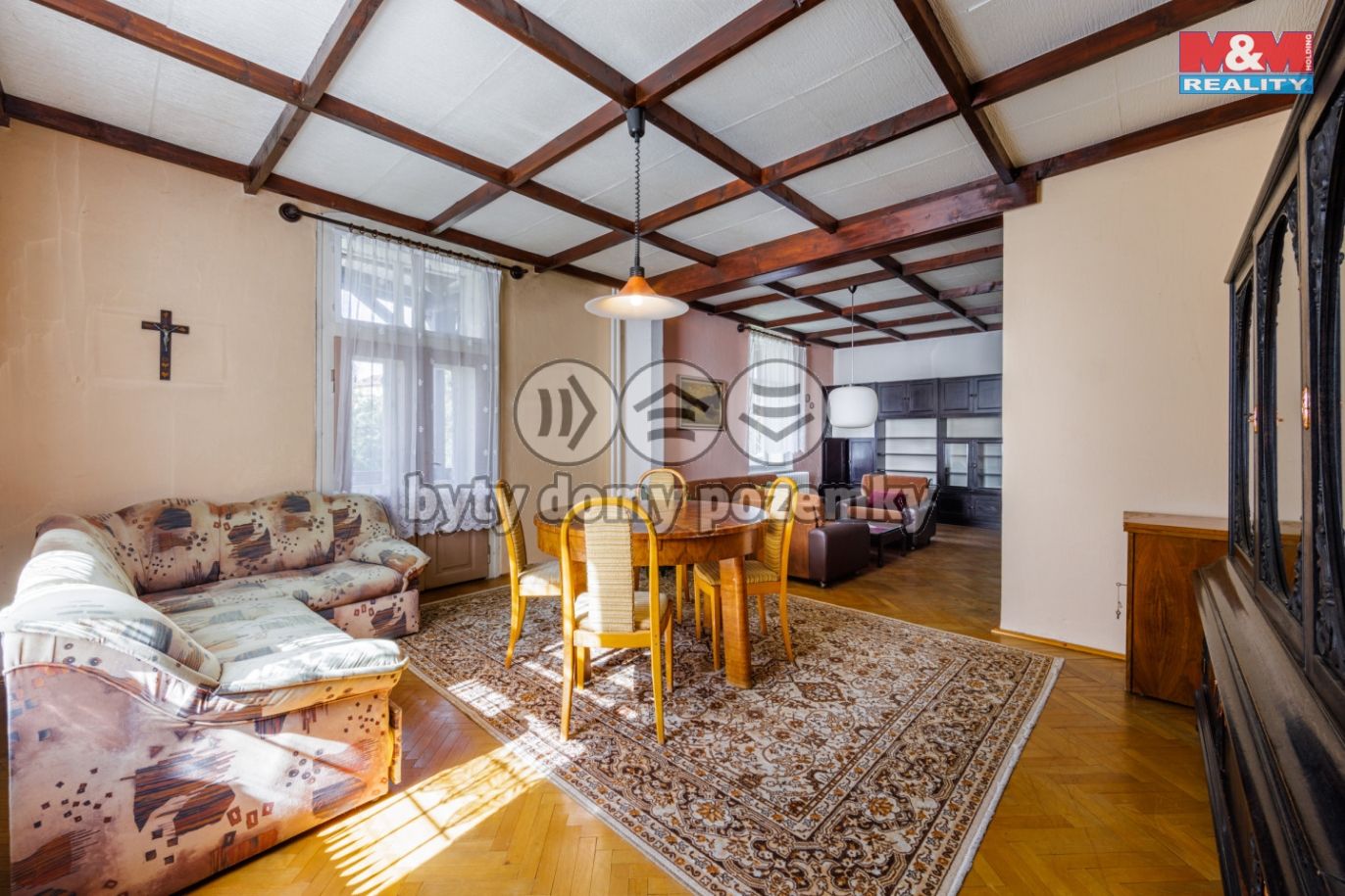 6U1A0619-HDR.jpg