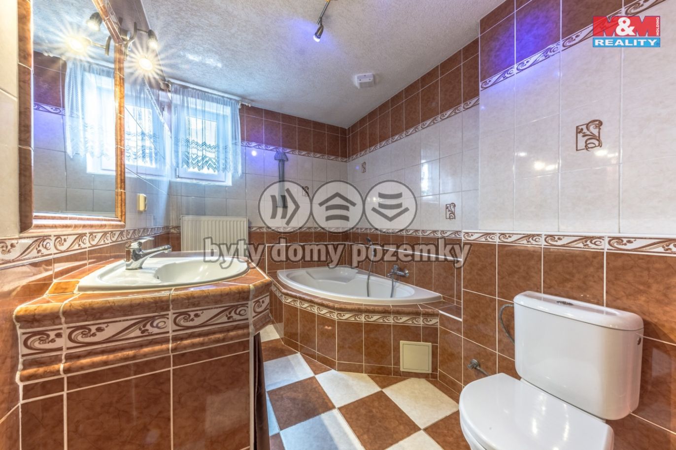 WE6A8718-HDR.jpg