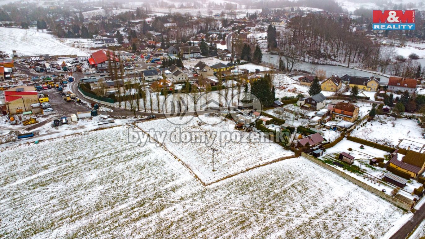 Pohled na pozemek