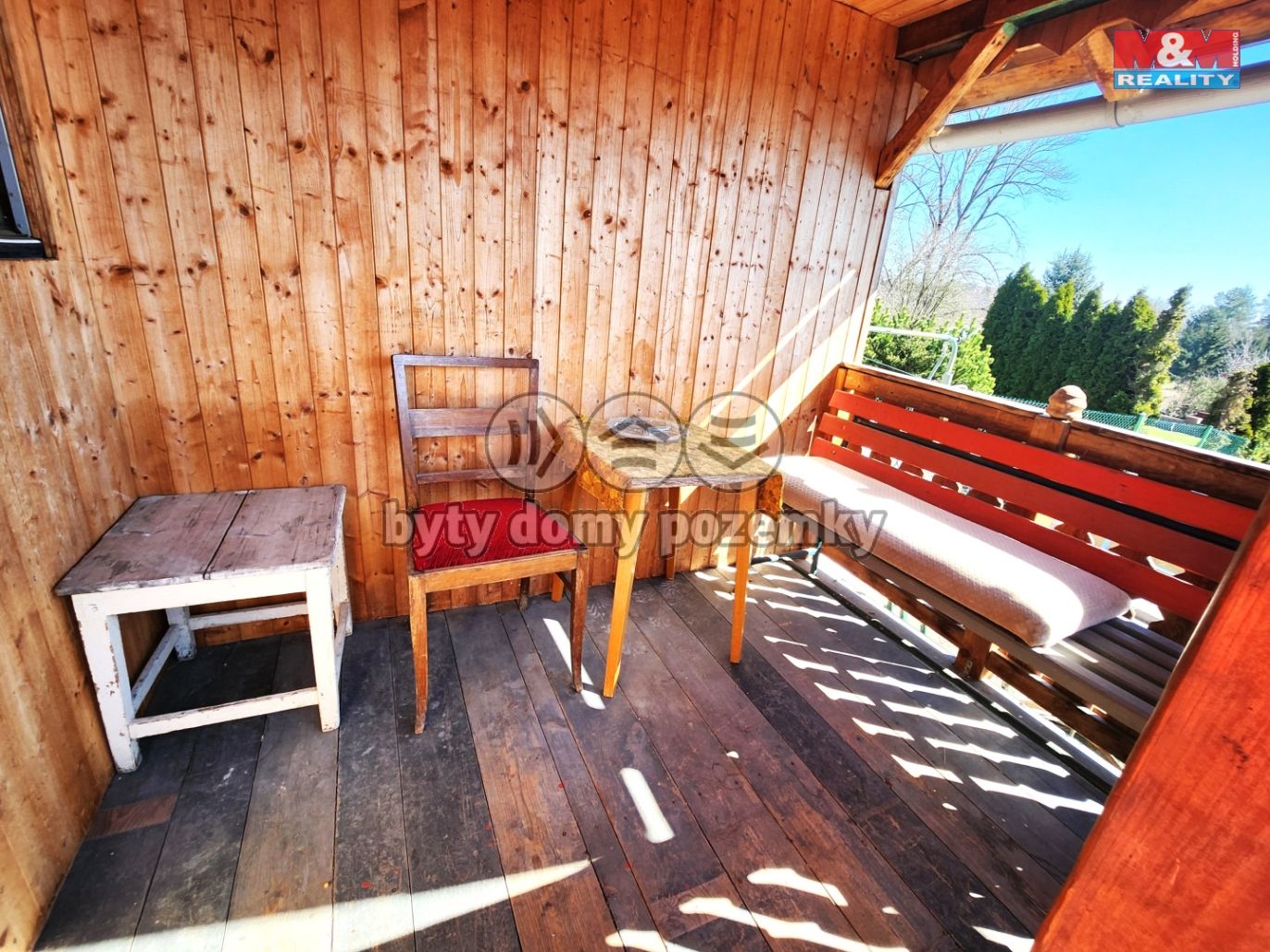 veranda