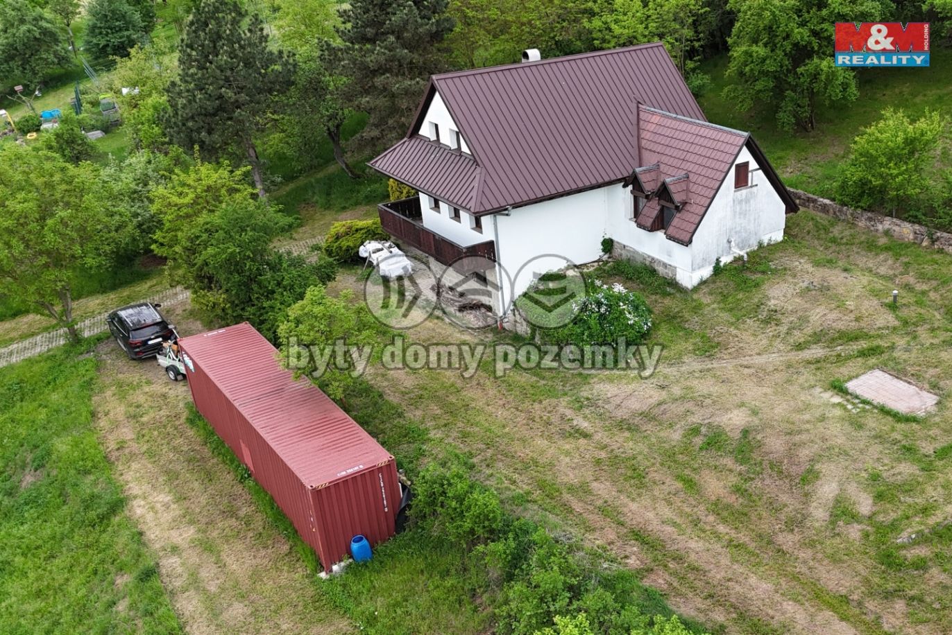 dom_zadna strana_dron.jpg