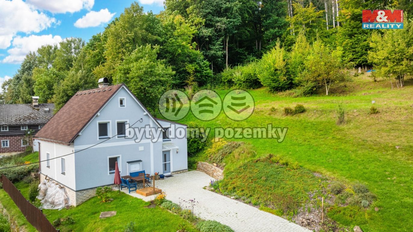 pohled na dům