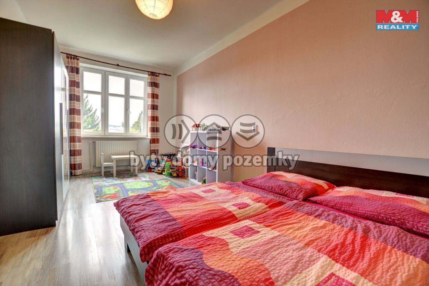 d7997a5d-15bd-45ce-ae41-aa9ed7f6f65d.jpg