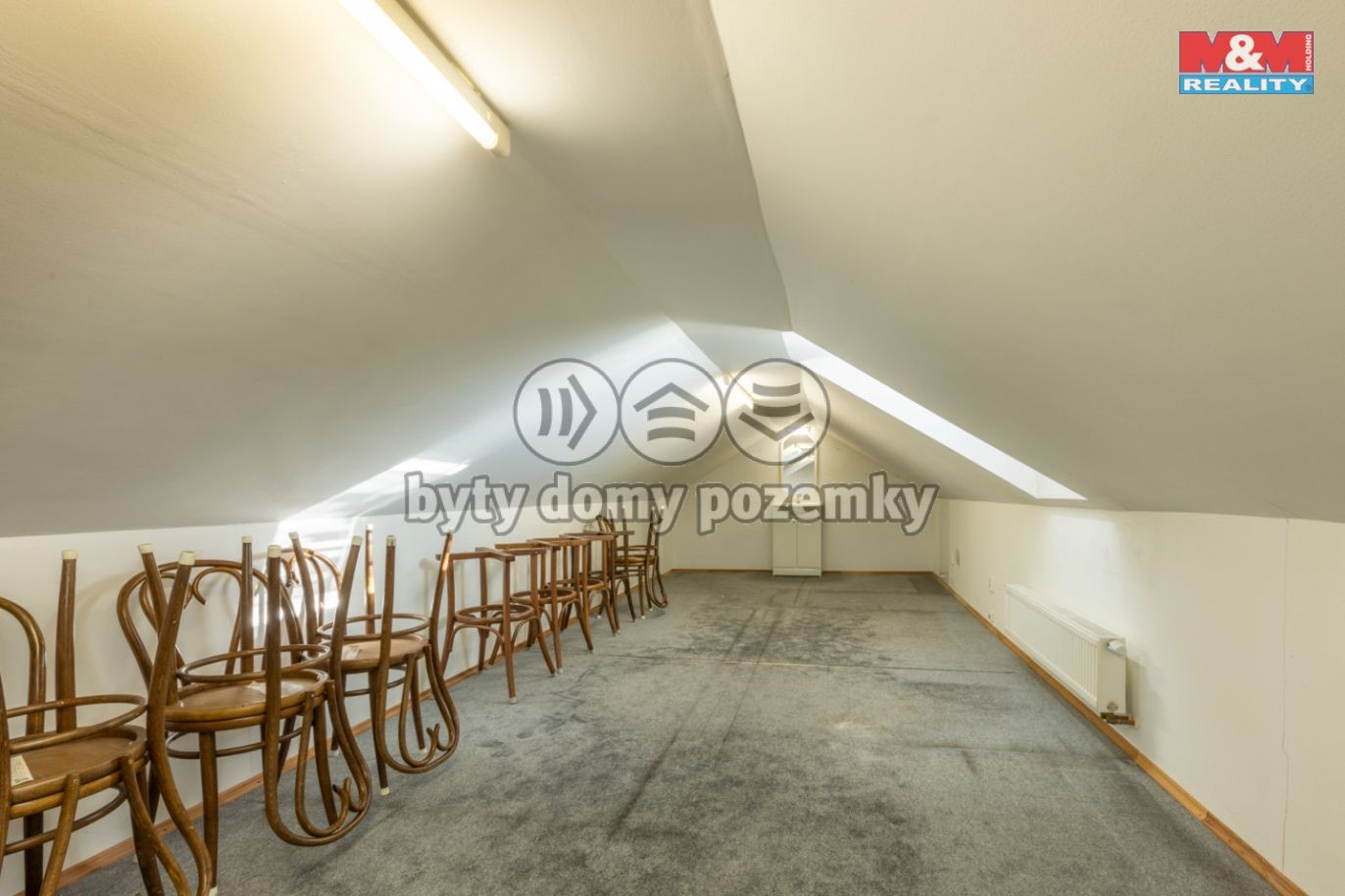Realitni╠ü fotografie - Postoloprty - Zden╠îka Ipserova╠ü - 1.jpg