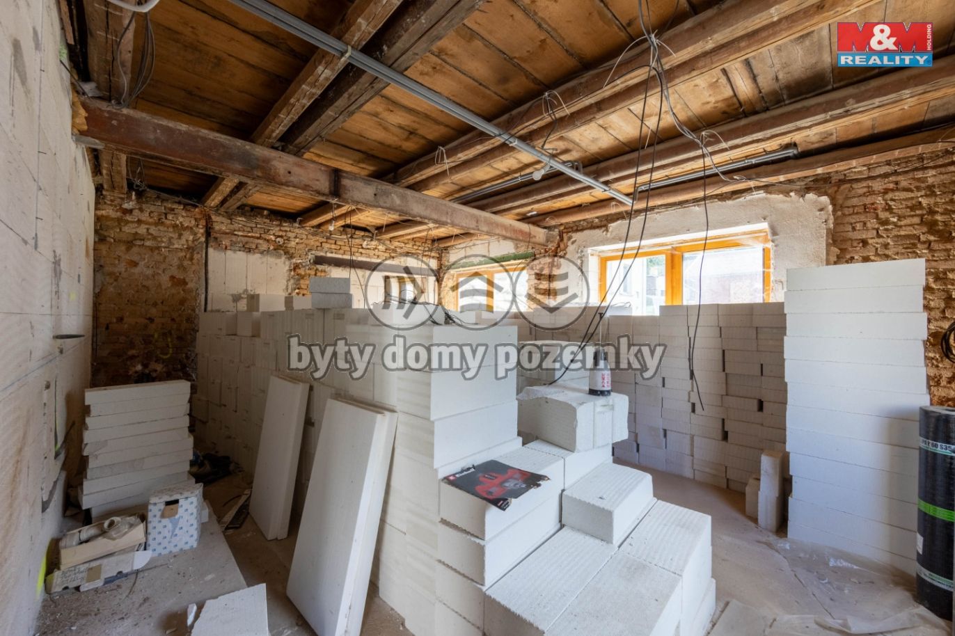 6U1A9169-HDR.jpg