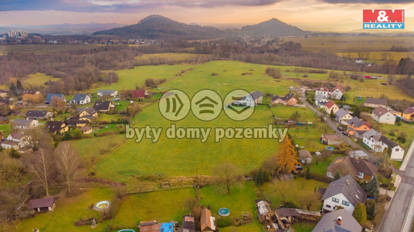 Pohled na pozemek