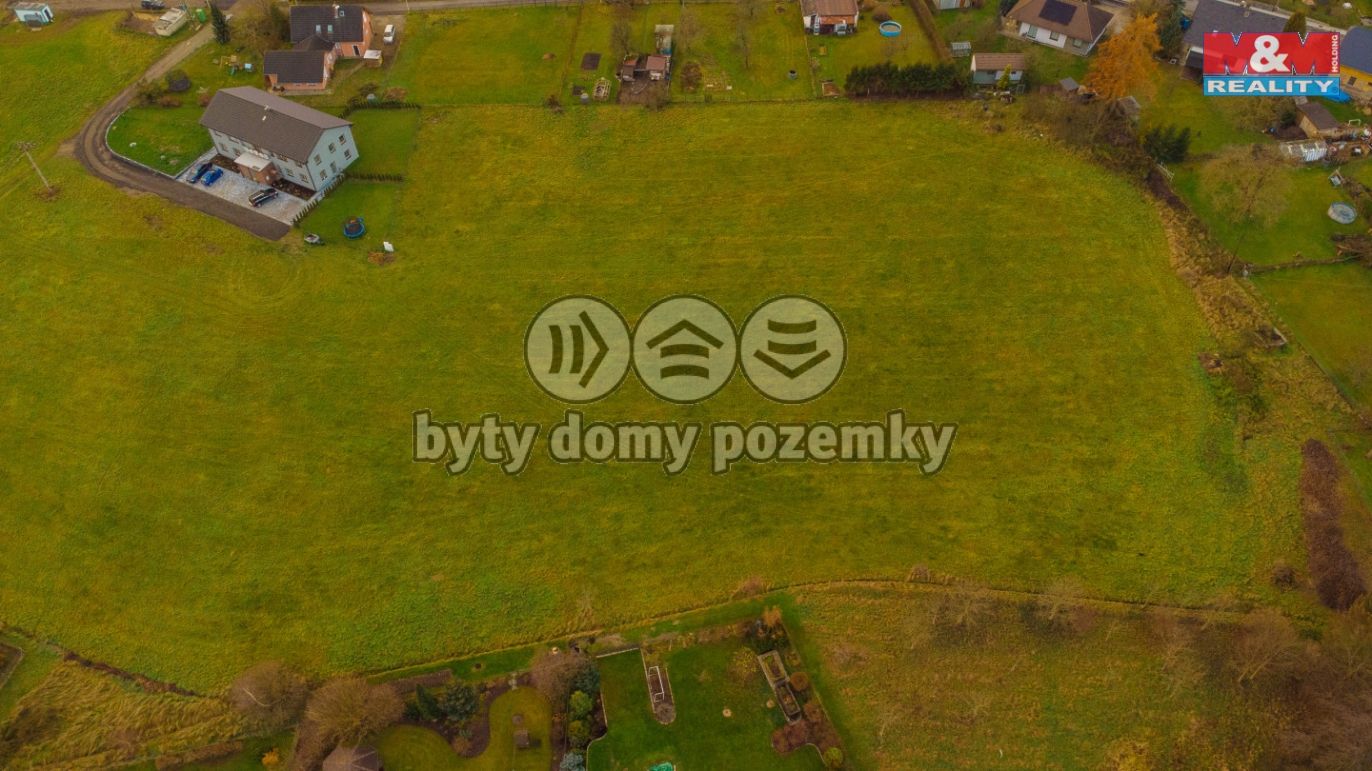 Pohled na pozemek