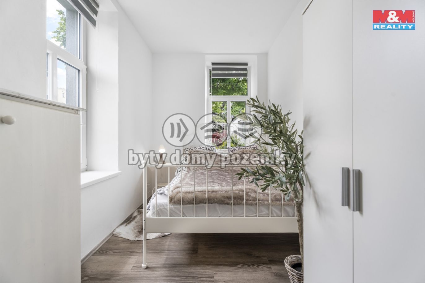 Byt v I.NP (vlevo), 3+kk 55  m²