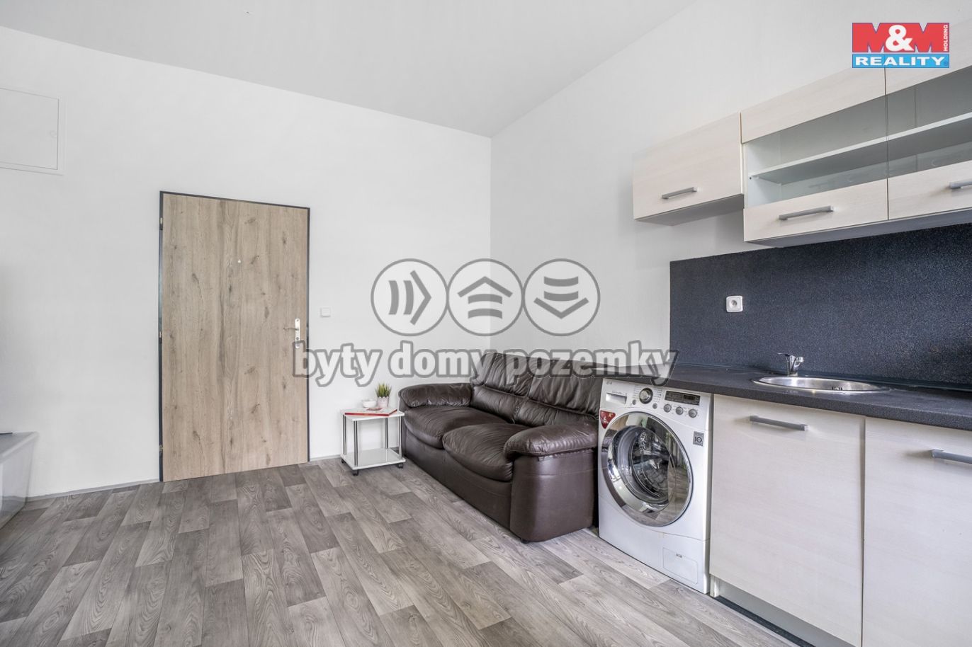 Byt v I. NP (vpravo), 3+kk, 60 m²