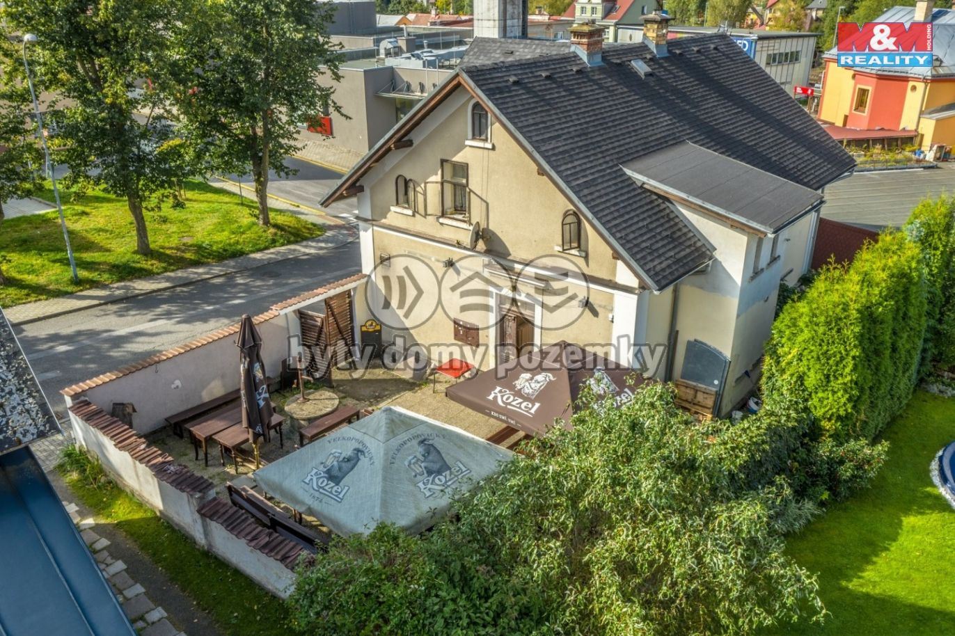 dům