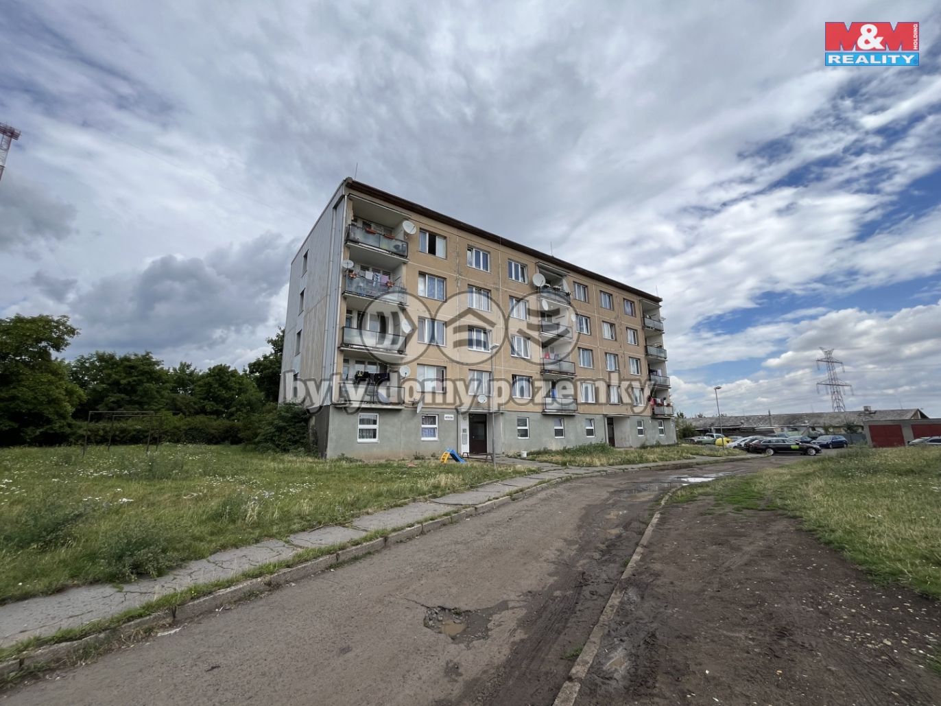 dům