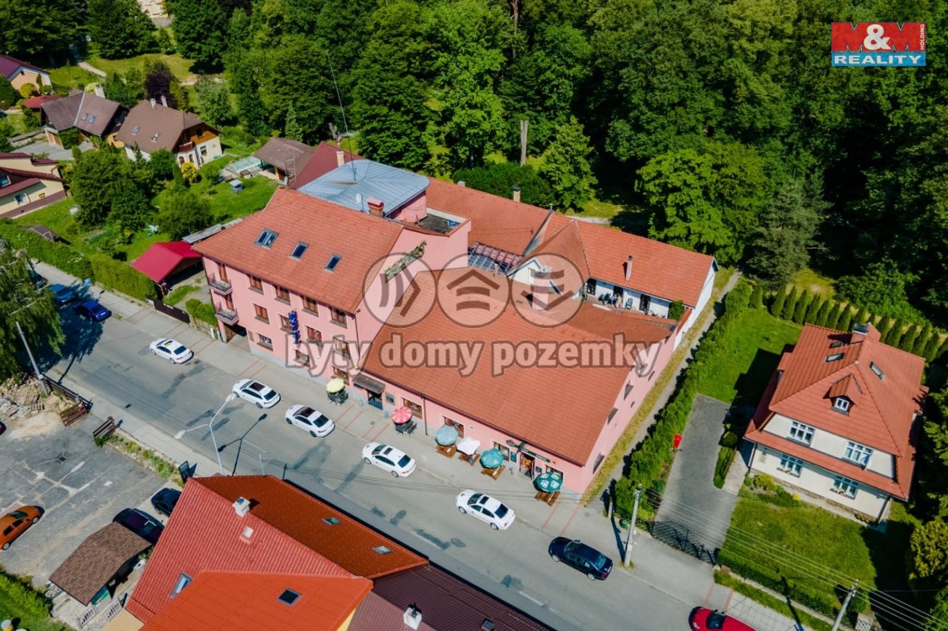 MM Černoch, Matula, RpR, Hotel.jpg
