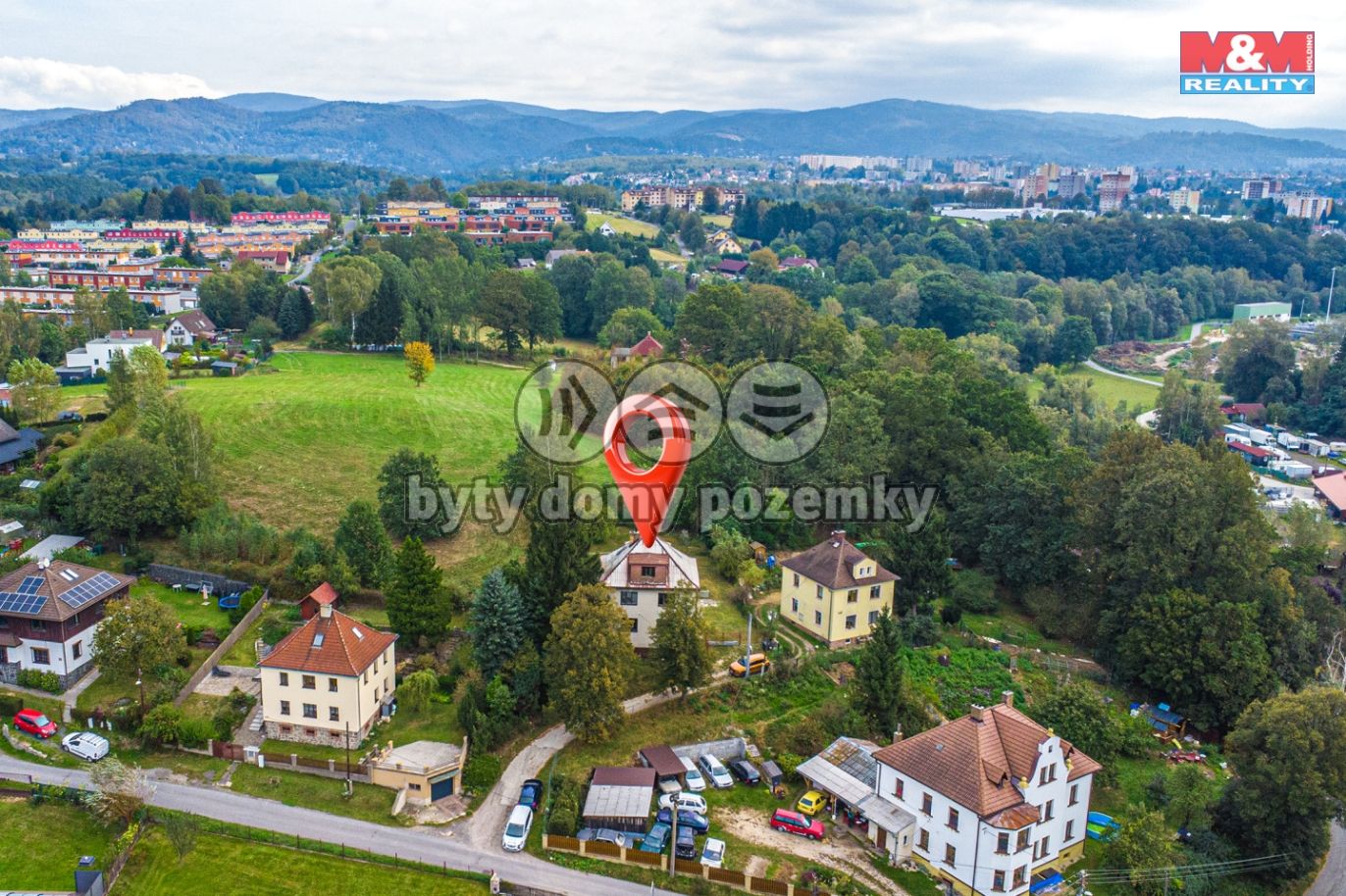 Dům
