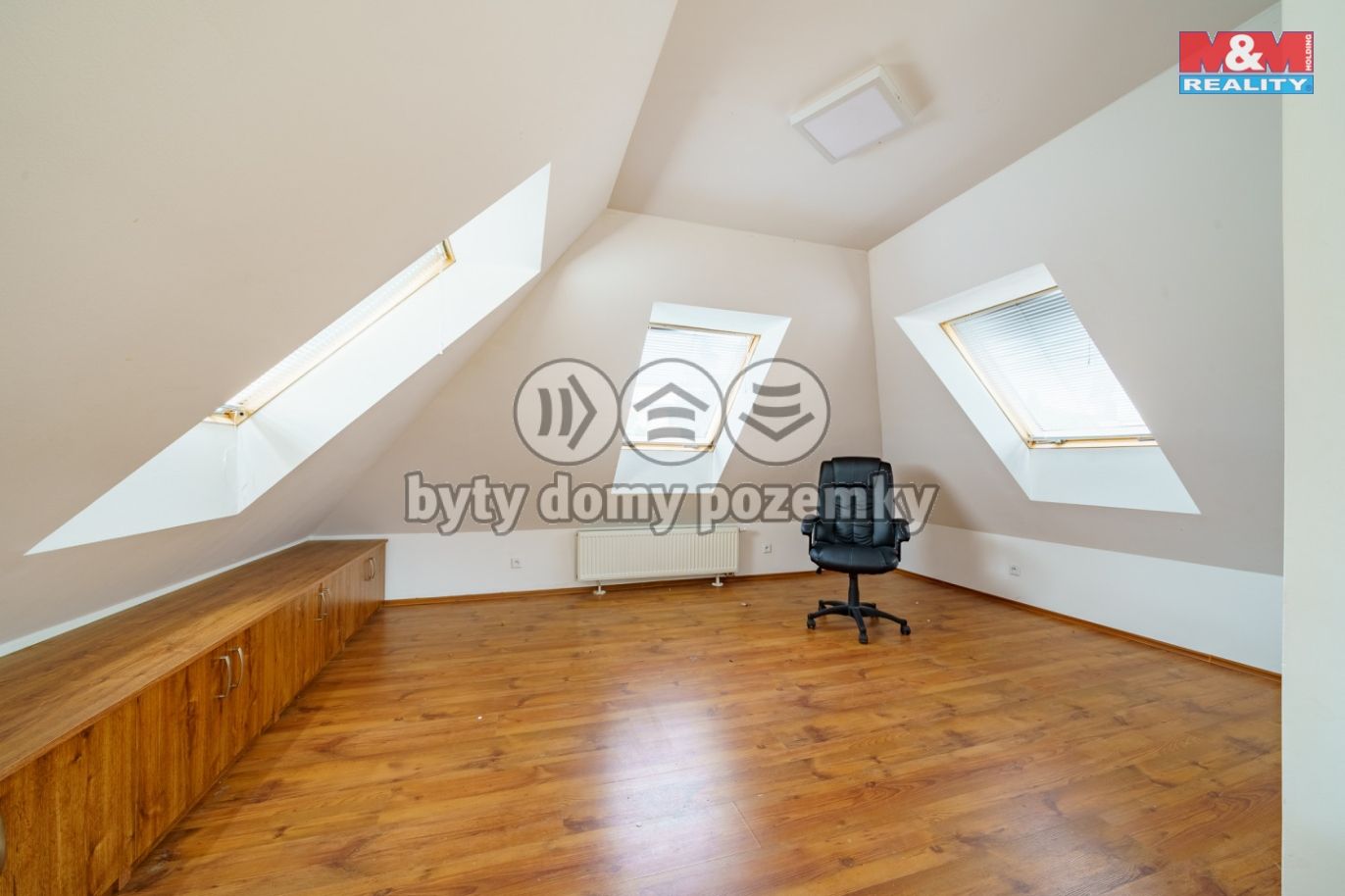 A7305286-HDR.jpg