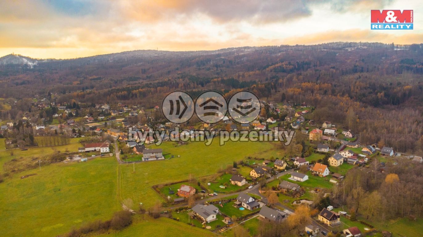 Pohled na pozemek