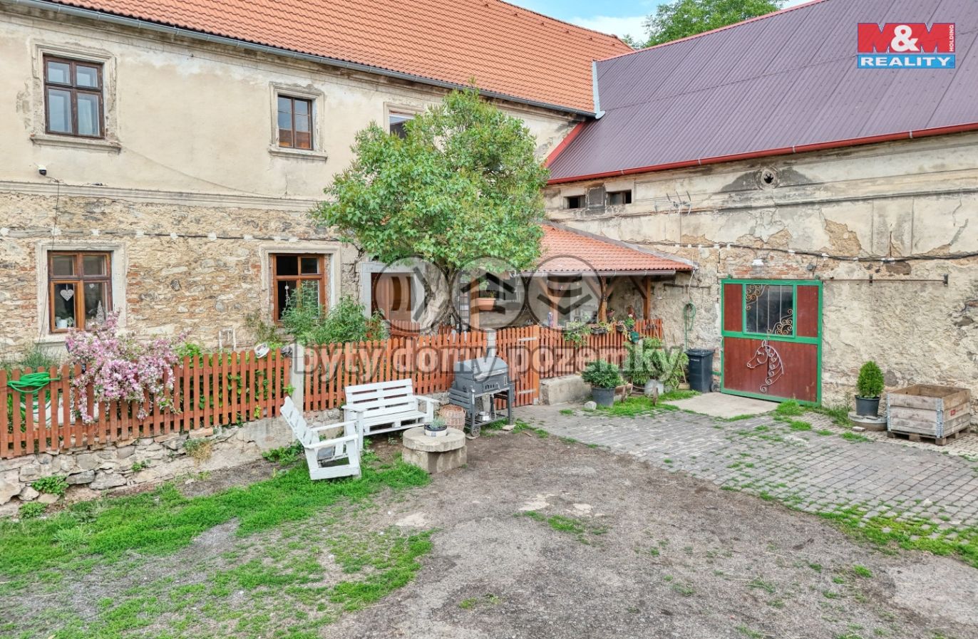 dům bžany.jpg