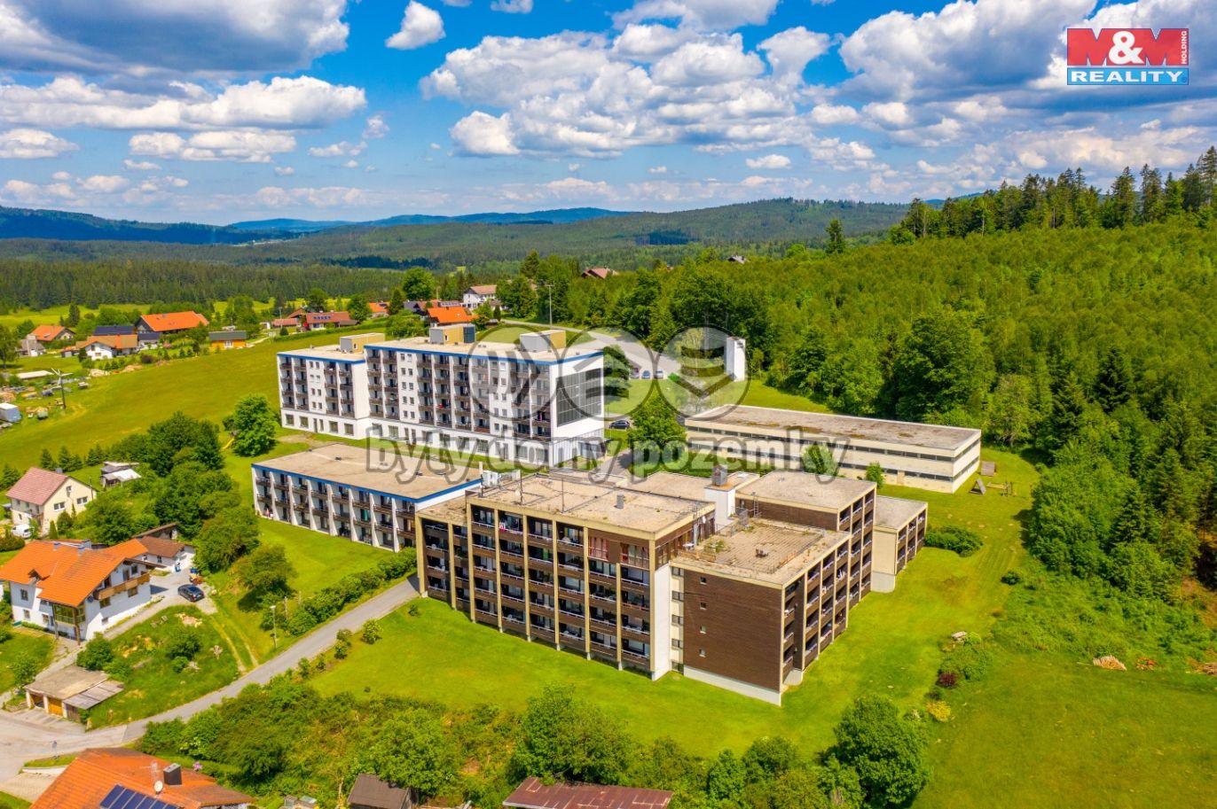 DJI_0696-HDR.jpg