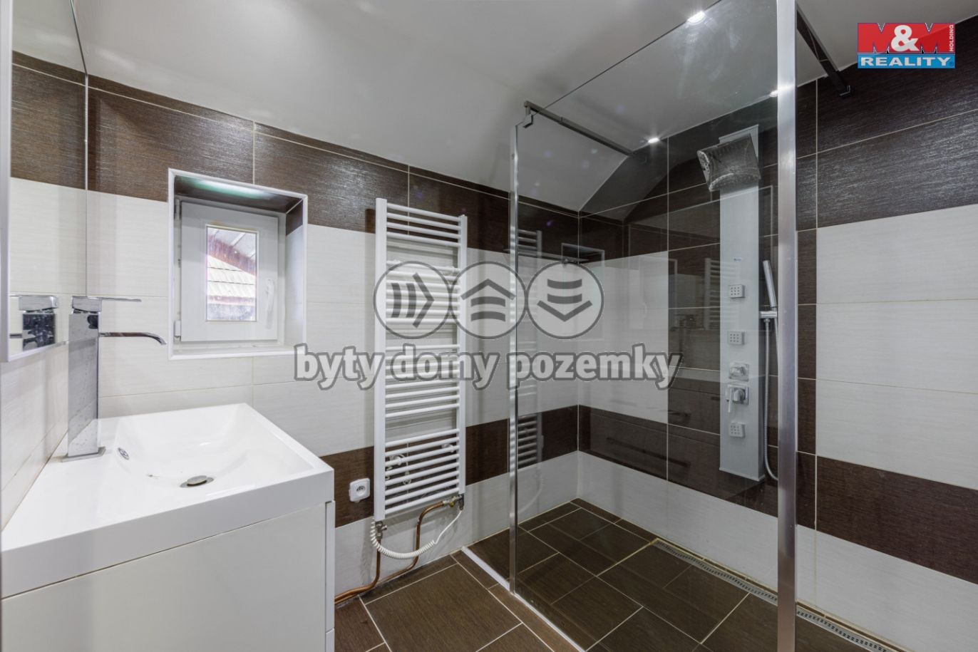 6U1A5832-HDR.jpg
