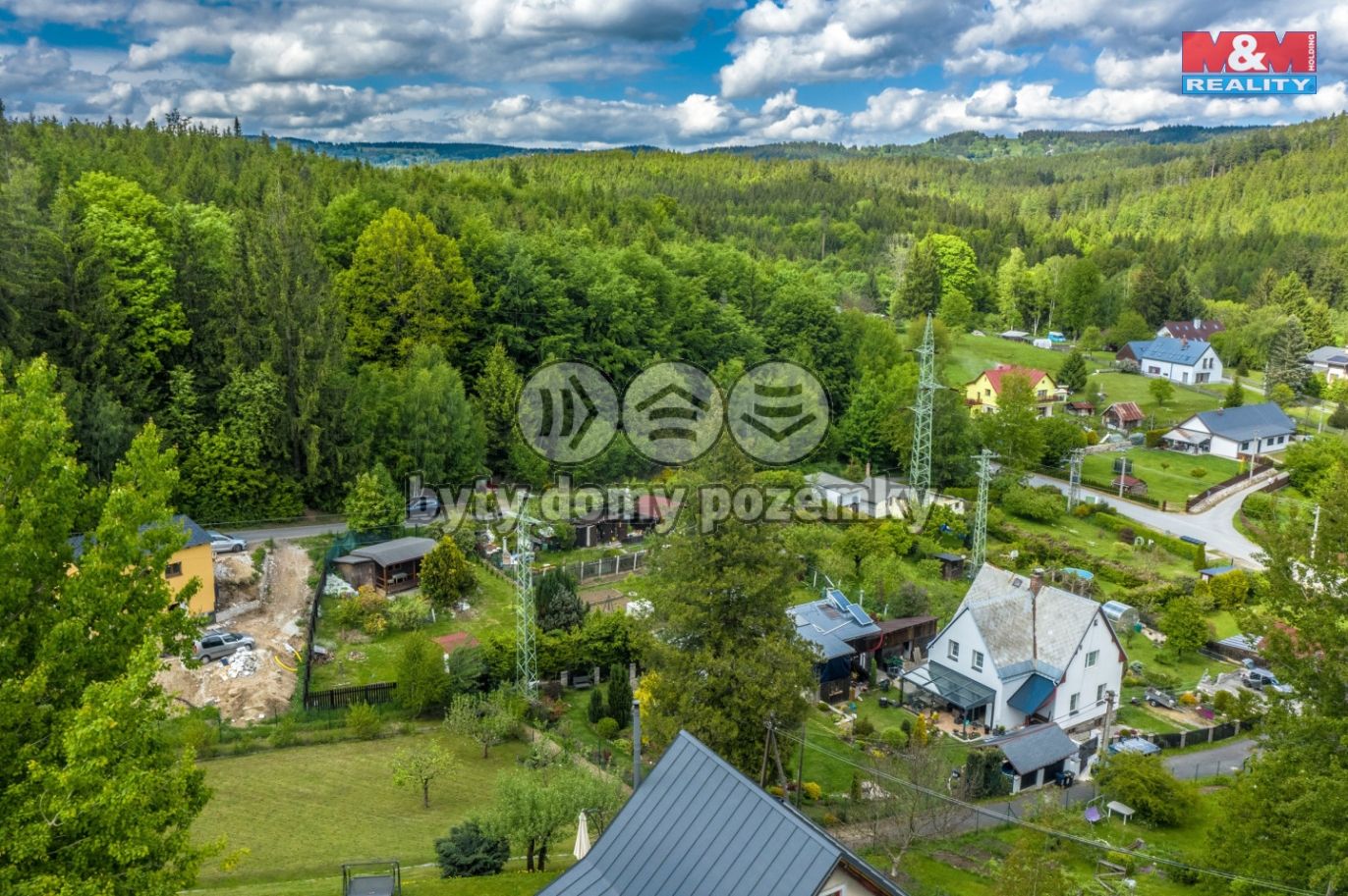 Pohled na zahradu