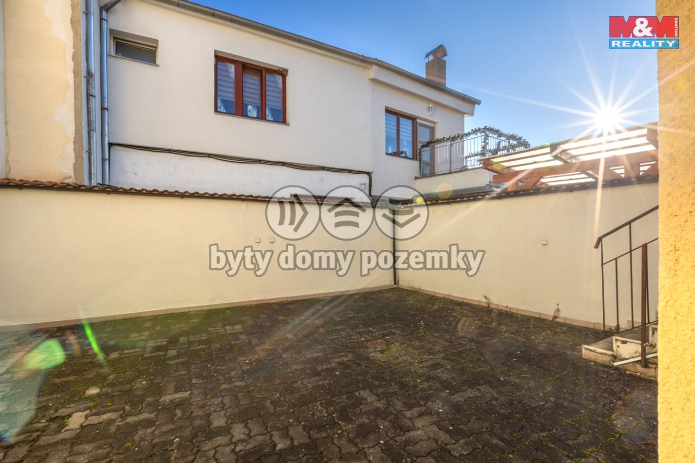 Realitni╠ü fotografie - Postoloprty - Zden╠îka Ipserova╠ü - 38.jpg