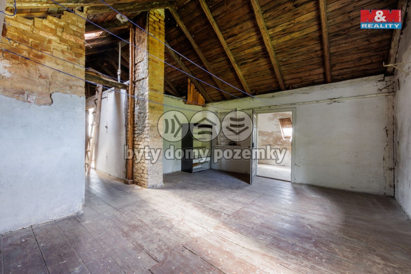 6U1A0672-HDR.jpg