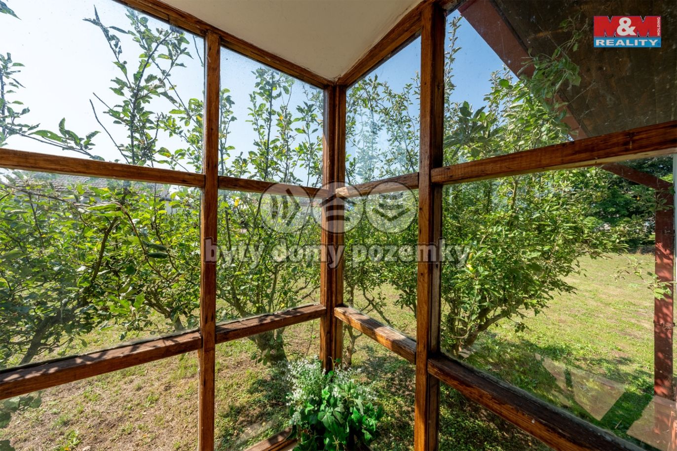 veranda