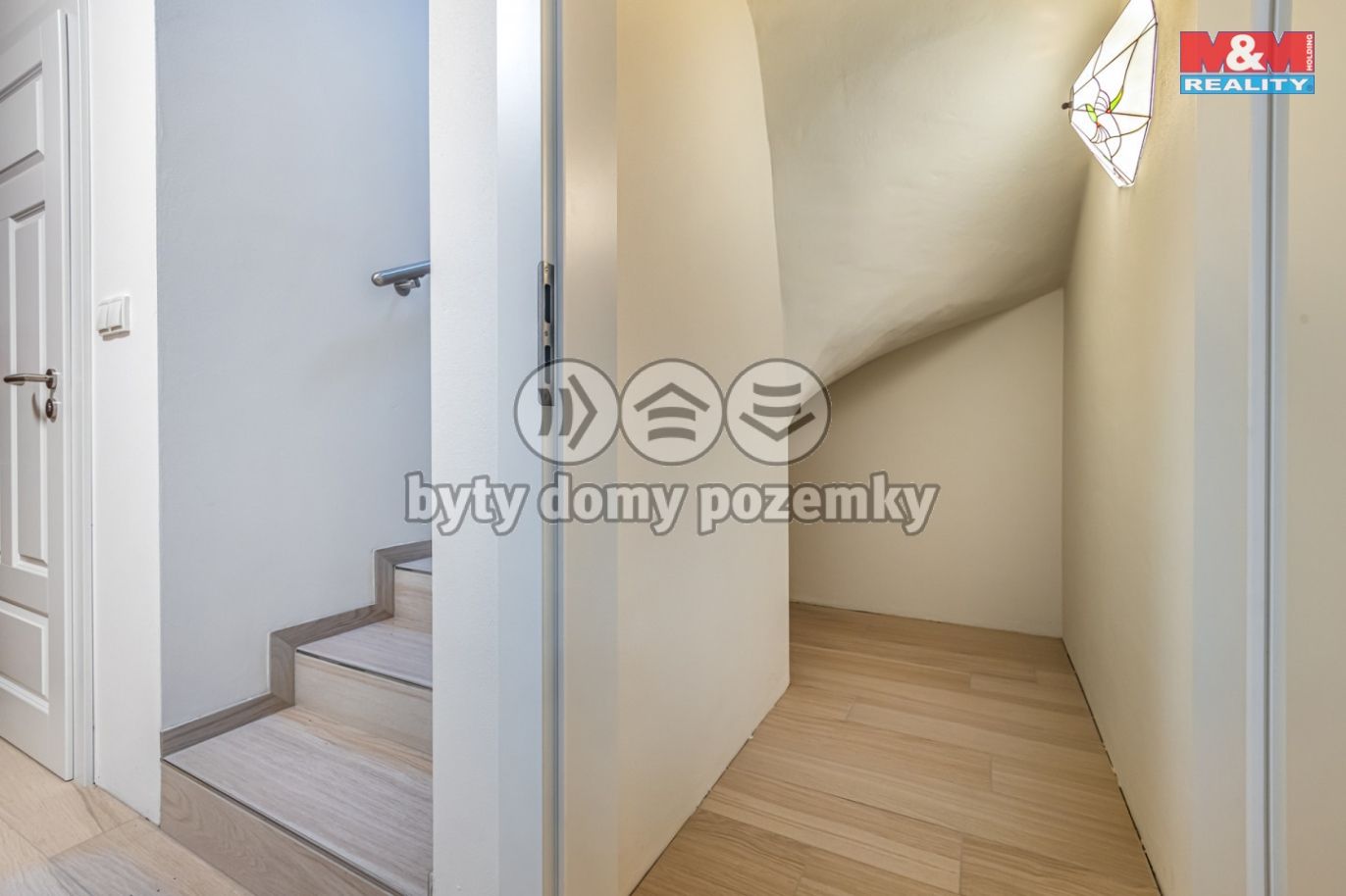 d22d2e01-2360-4b32-ba4a-3f6ef1eb8d7c.jpg