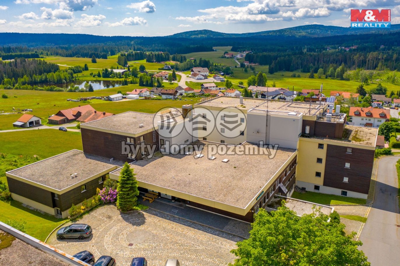 DJI_0702-HDR.jpg