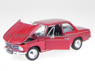 BMW e10 2002 Ti rot Modellauto 24053 Welly 1:24