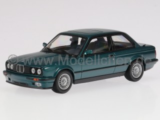 BMW e30 3er-Reihe 1989 gruen met. Modellauto 940024002 Maxichamps 1:43
