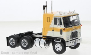 GMC Astro 95 1970 beige-dunkelgelb LKW Truck Modellauto TR167 IXO 1:43