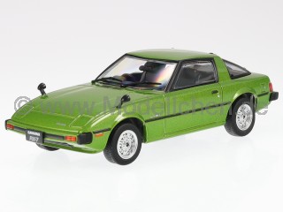 Mazda RX-7 Savanna 1978 grün metallic Modellauto JPL8 IXO 1:43