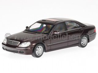 Mercedes W220 S-Klasse 1998 d-rot Modellauto 940036200 Maxichamps 1:43