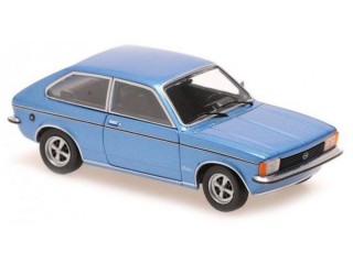 Opel Kadett C City 1978 blau Modellauto 940048161 Maxichamps 1:43