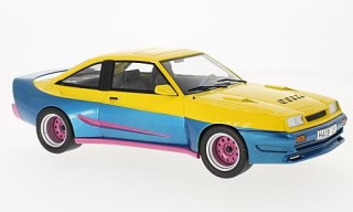 Opel Manta B Mattig gelb blau 1991 Modellauto 18095 MCG 1:18