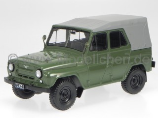 UAZ 469 grün Modellauto WB124042 Whitebox 1:24