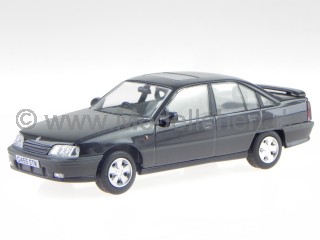 Vauxhall Carlton GSi 3000= Opel Omega Modellauto 14004A Vanguards 1:43