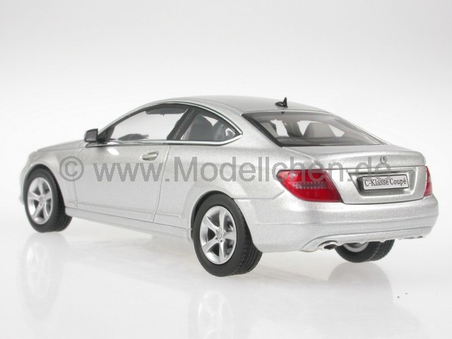 Mercedes C204 C Klasse Coupe Iridiumsilber Modellauto Norev 1 43