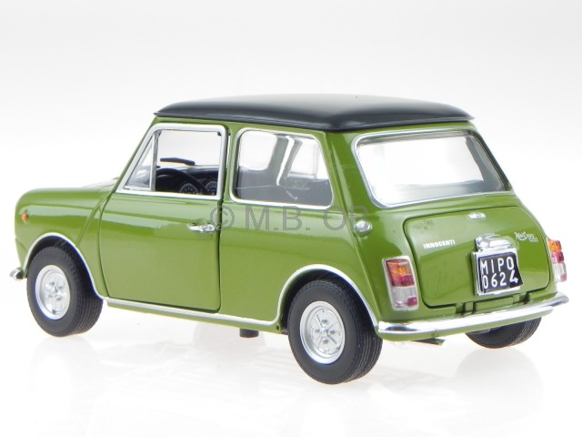 Innocenti Mini Cooper MK3 1300 1972 green modelcar Leo 1:24