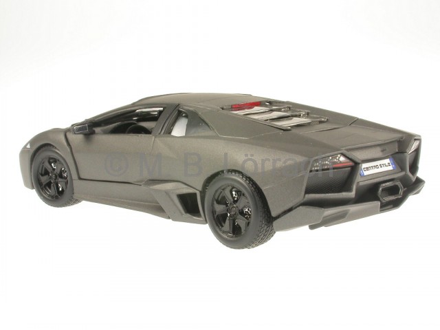 Amazon.com: Bburago Lamborghini Reventon 1:24 Scale : Arts