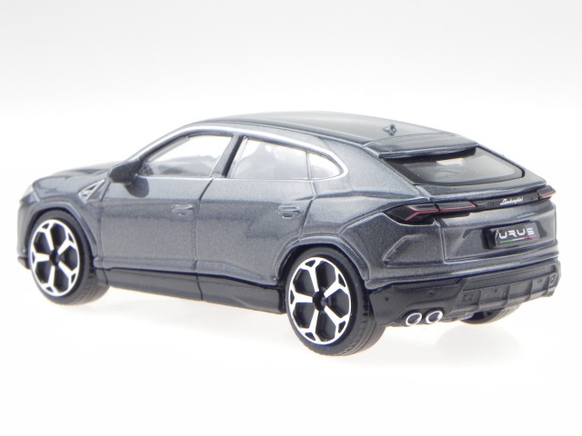 lamborghini urus bburago