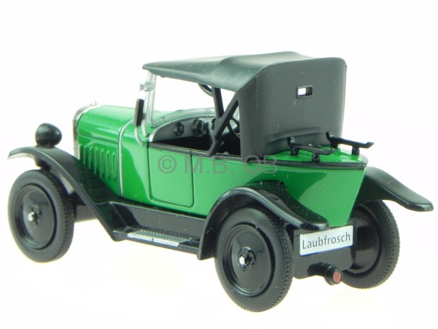 1924-1926 IXO 1:43 grün Opel 4//12 PS Laubfrosch