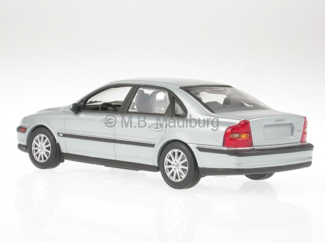MINICHAMPS in OVP silber 1:43 VOLVO S70 Limousine Modellauto silver
