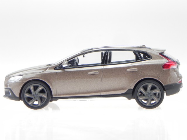 VOLVO V40 cruzar país 2015 cobre DIECAST MODELCAR 2300259 VOLVO V40 cruzar país 2015 cobre DIECAST MODELCAR 2300259