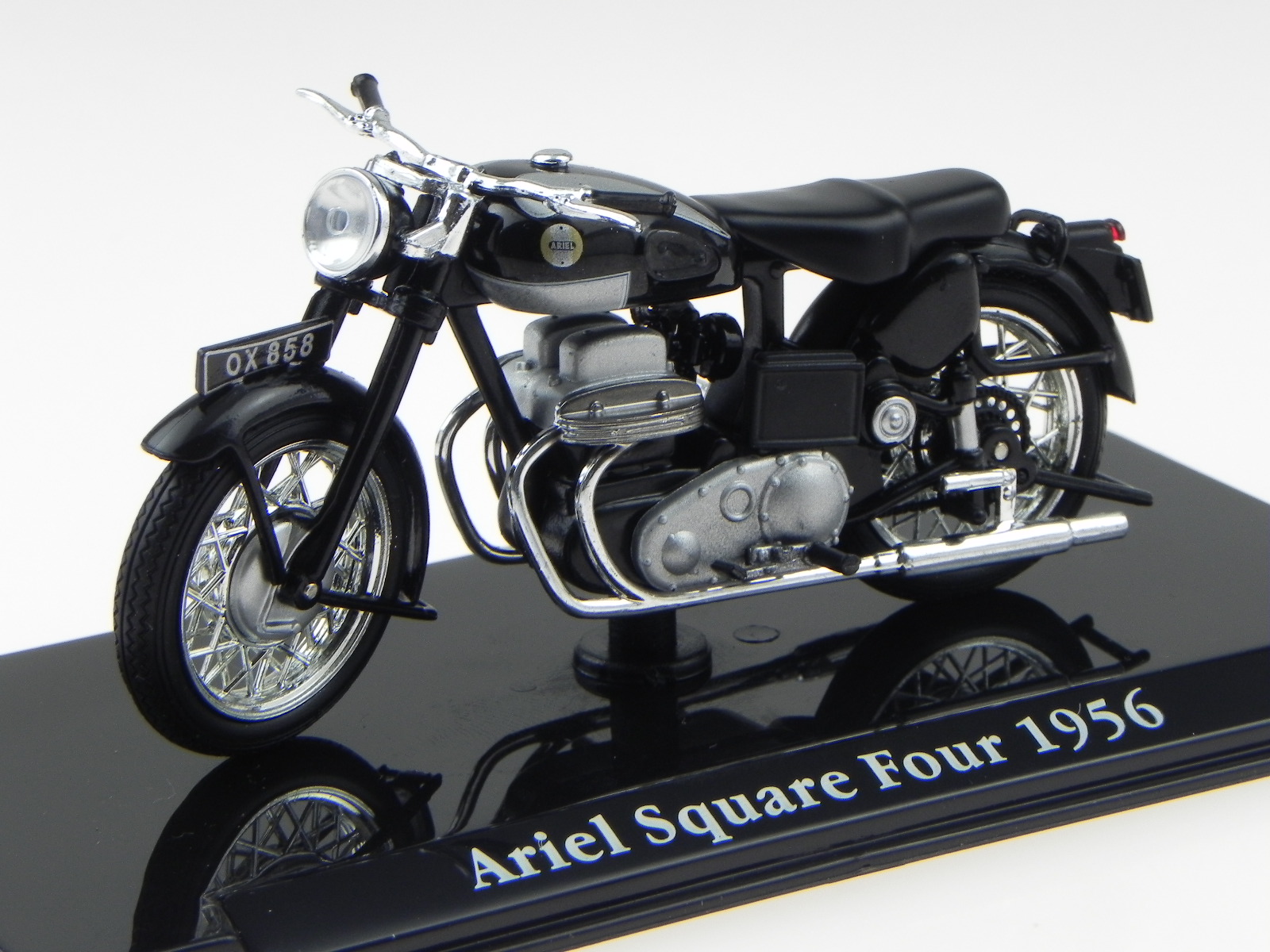 MOTO CLASSIQUE 1//24 ARIEL SQUARE FOUR 1956 MOTORRAD MOTORCYCLE