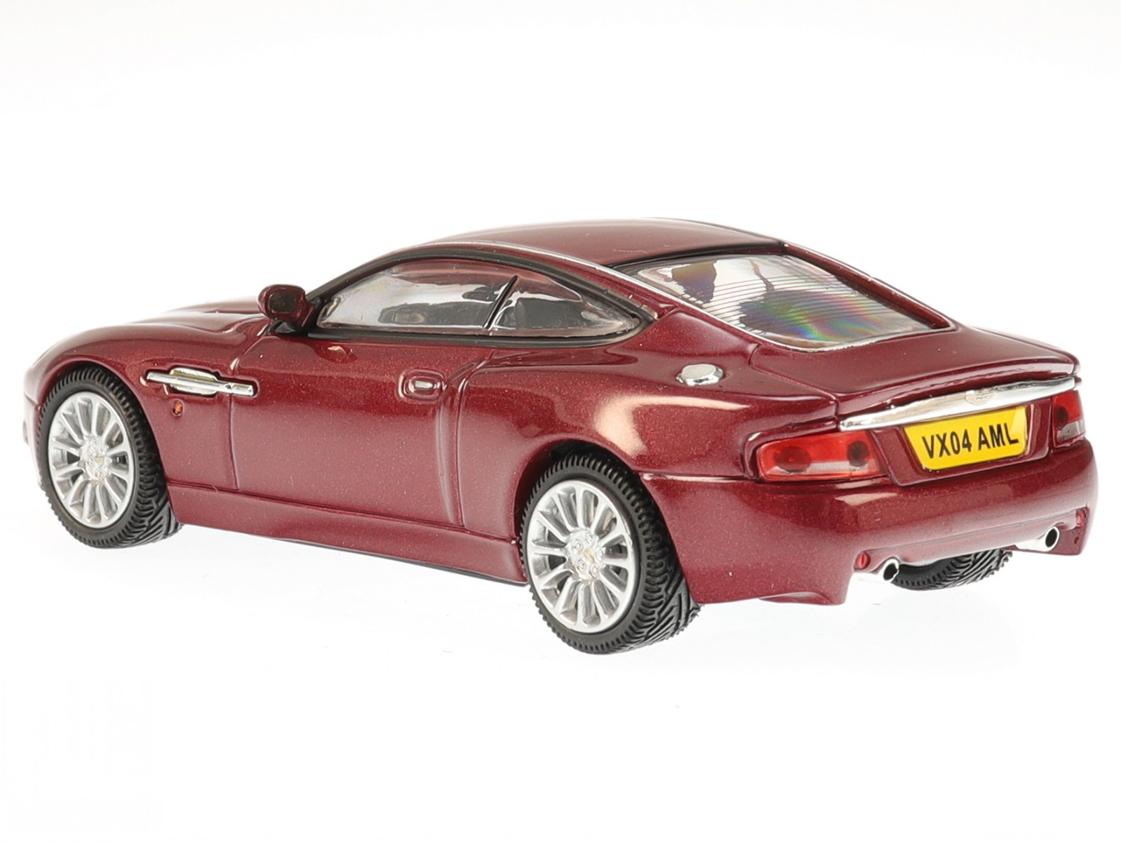 Aston Martin Vanquish 2002 rot Modellauto 20754 Vitesse 1:43 - Bild 3 von 4