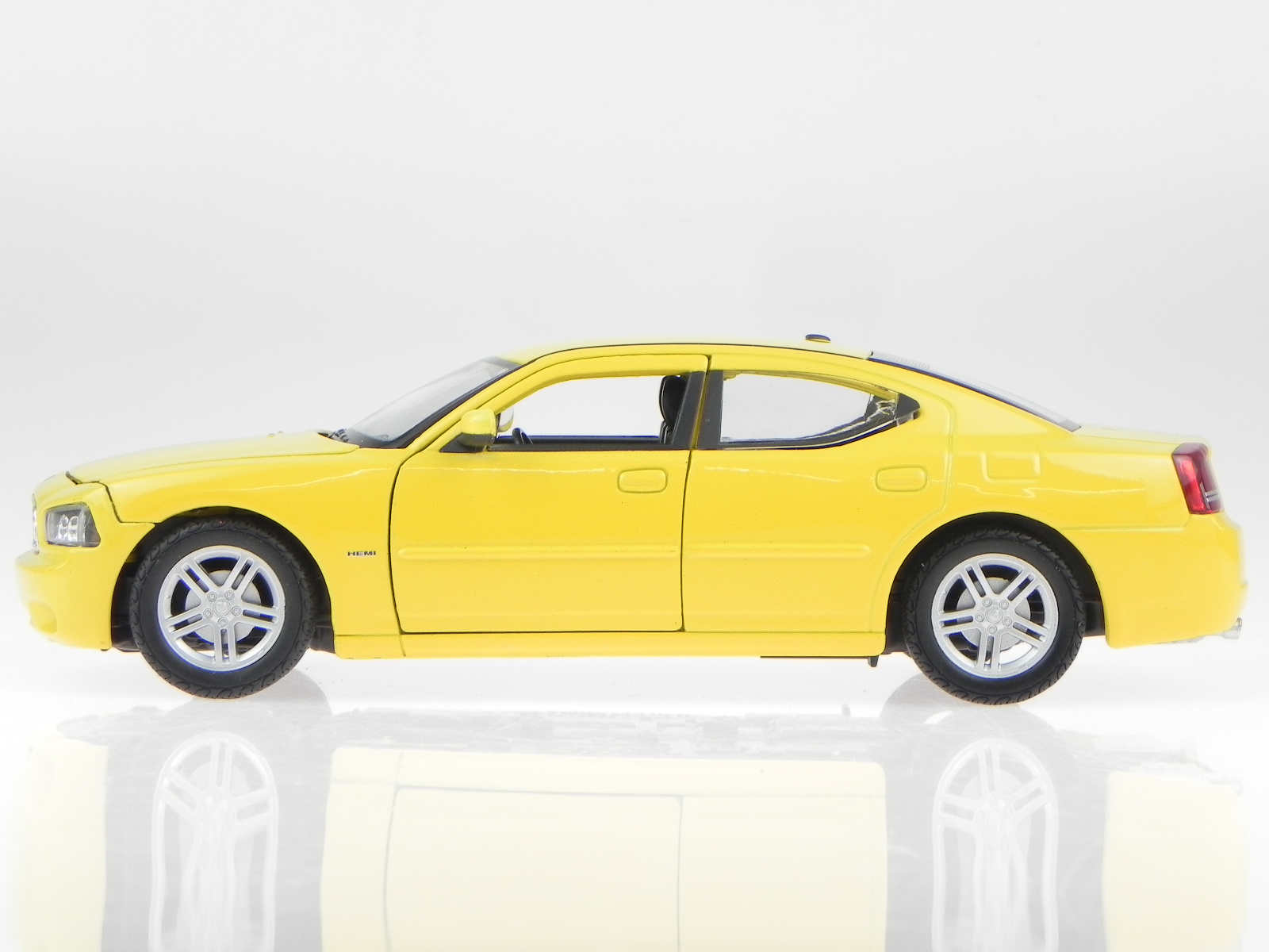 Dodge charger welly