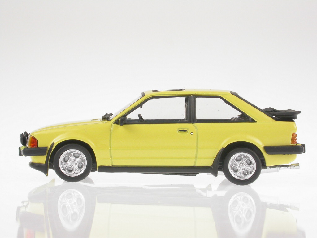 ford escort miniature