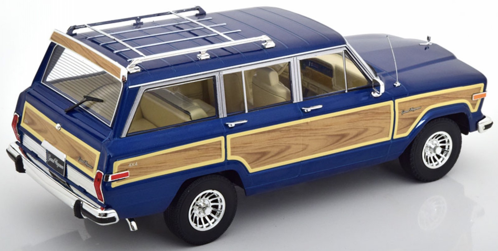 Jeep Grand Wagoneer 1989 azul metallic modelo de coche 181114 KK-Scale 1:18 - Imagen 2 de 7