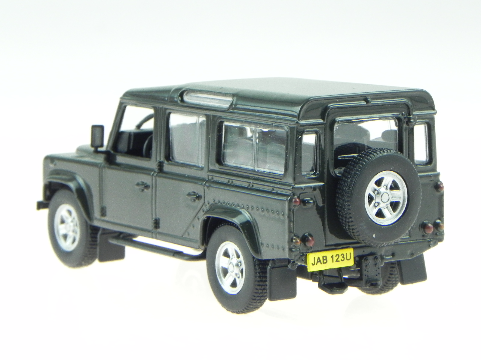 Land rover 1 43